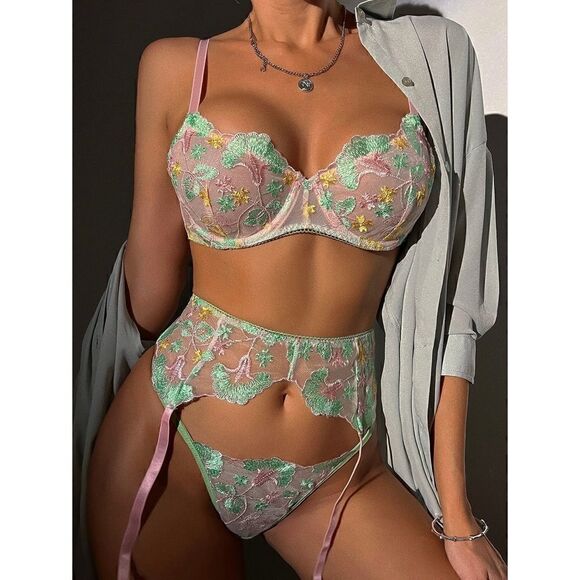 Sexy Sheer Floral Embroidered Lingerie Set - Picture 1 of 9